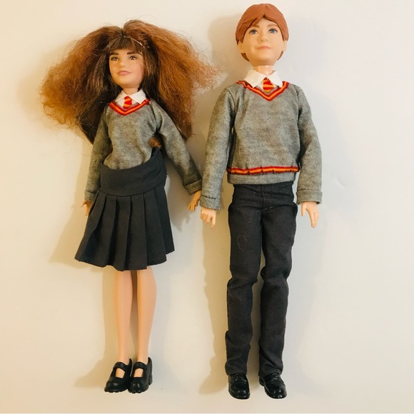 Mattel Harry Potter Hermione Granger and Ron Weasley Dolls - Picture 1 of 5